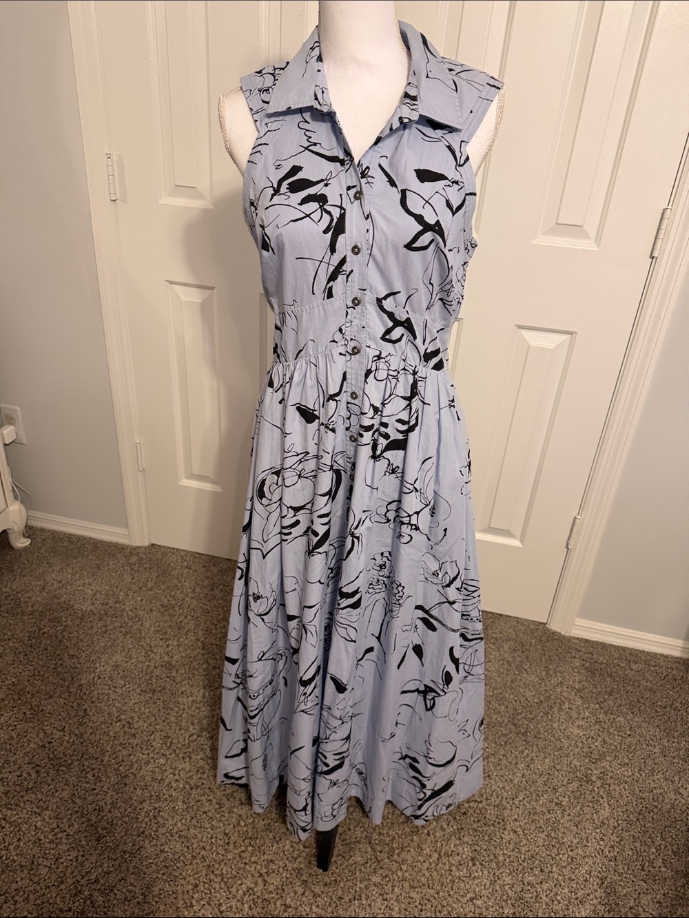 Mauve lavender Sleeveless Collared Midi Dress with Black Floral Print with pocke